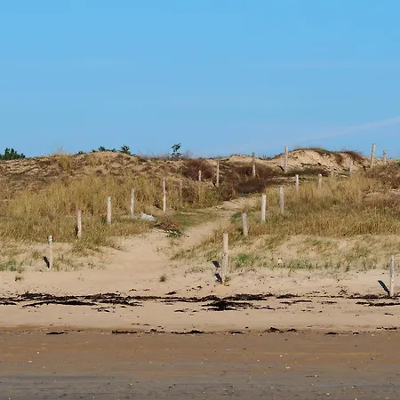 Le Barbatrin 度假居 *